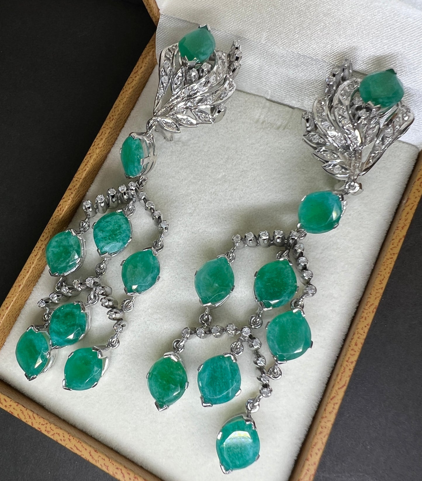 Aretes Plata Paladio Cuarcitas con Diamantes Naturales 0.86ct Certificado GIA