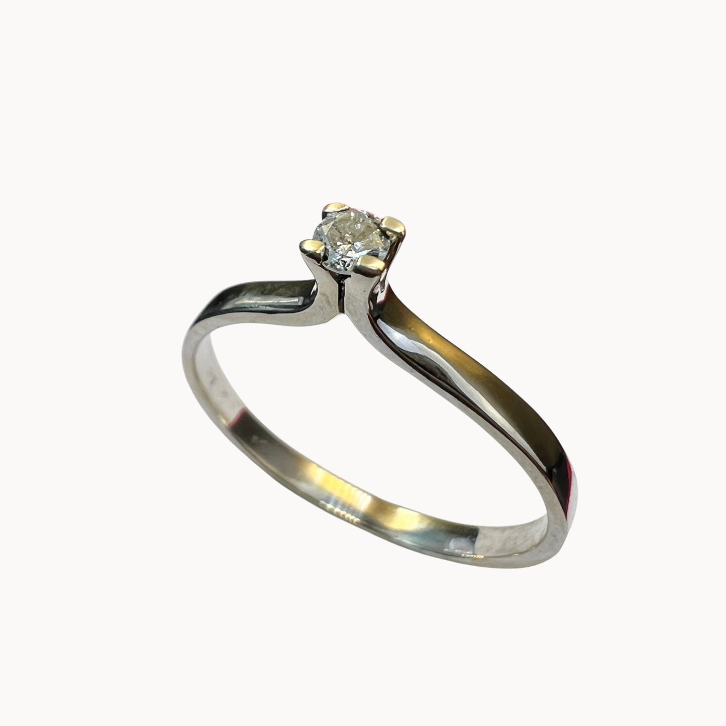 Anillo de Compromiso Oro Blanco 14k con Diamante Natural 0.10ct