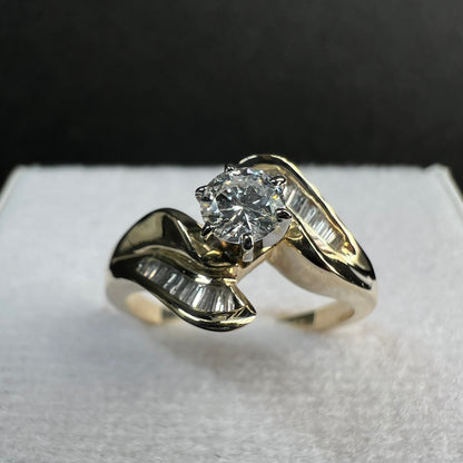 Anillo de Compromiso Oro Amarillo con Diamantes Naturales 0.60ct