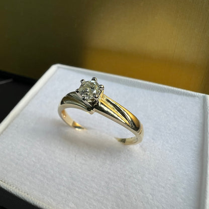 Anillo de Compromiso Oro Amarillo y Diamante Natural 0.20ct