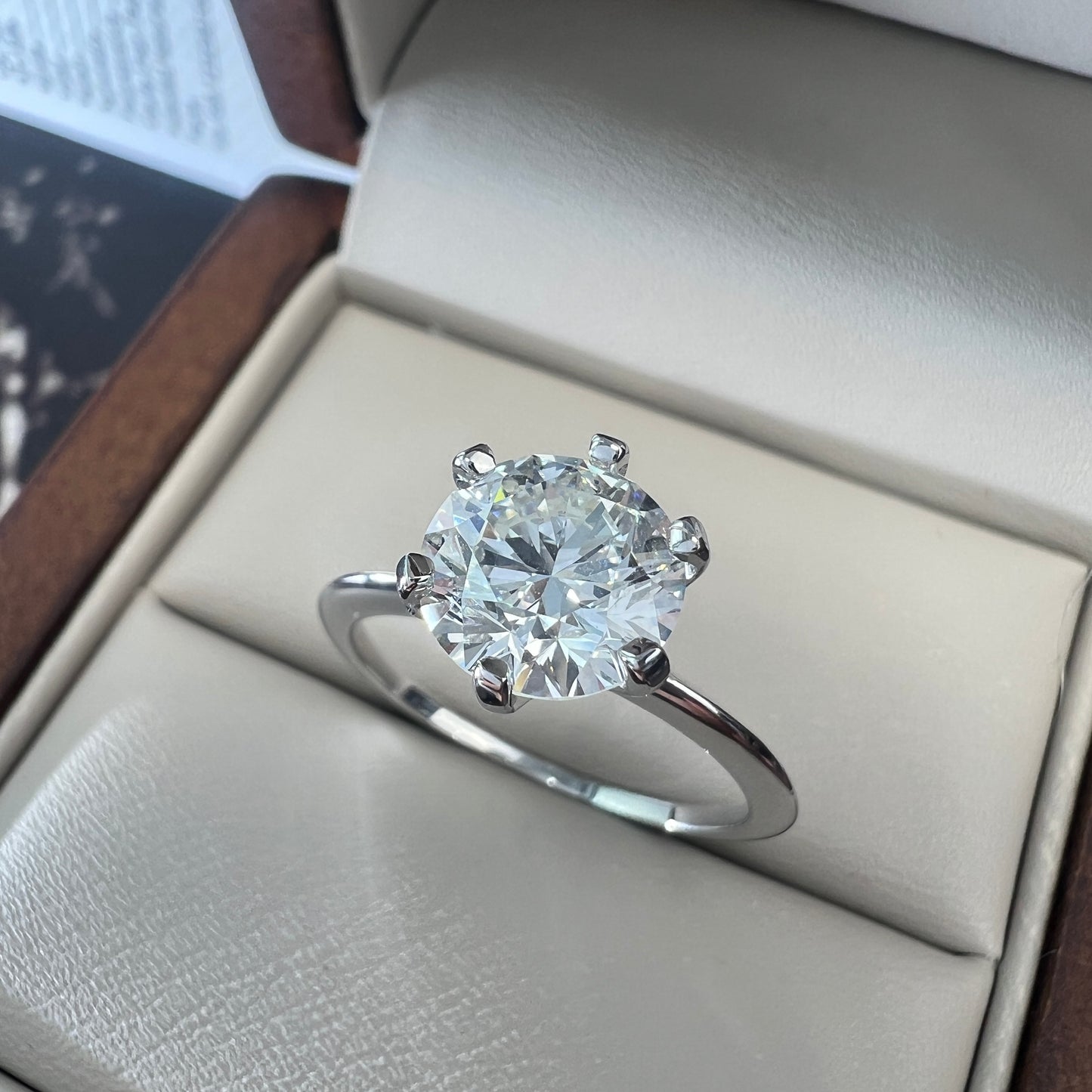 Anillo de Compromiso Oro Blanco 14k con Diamante Natural Certificado GIA 1.97ct