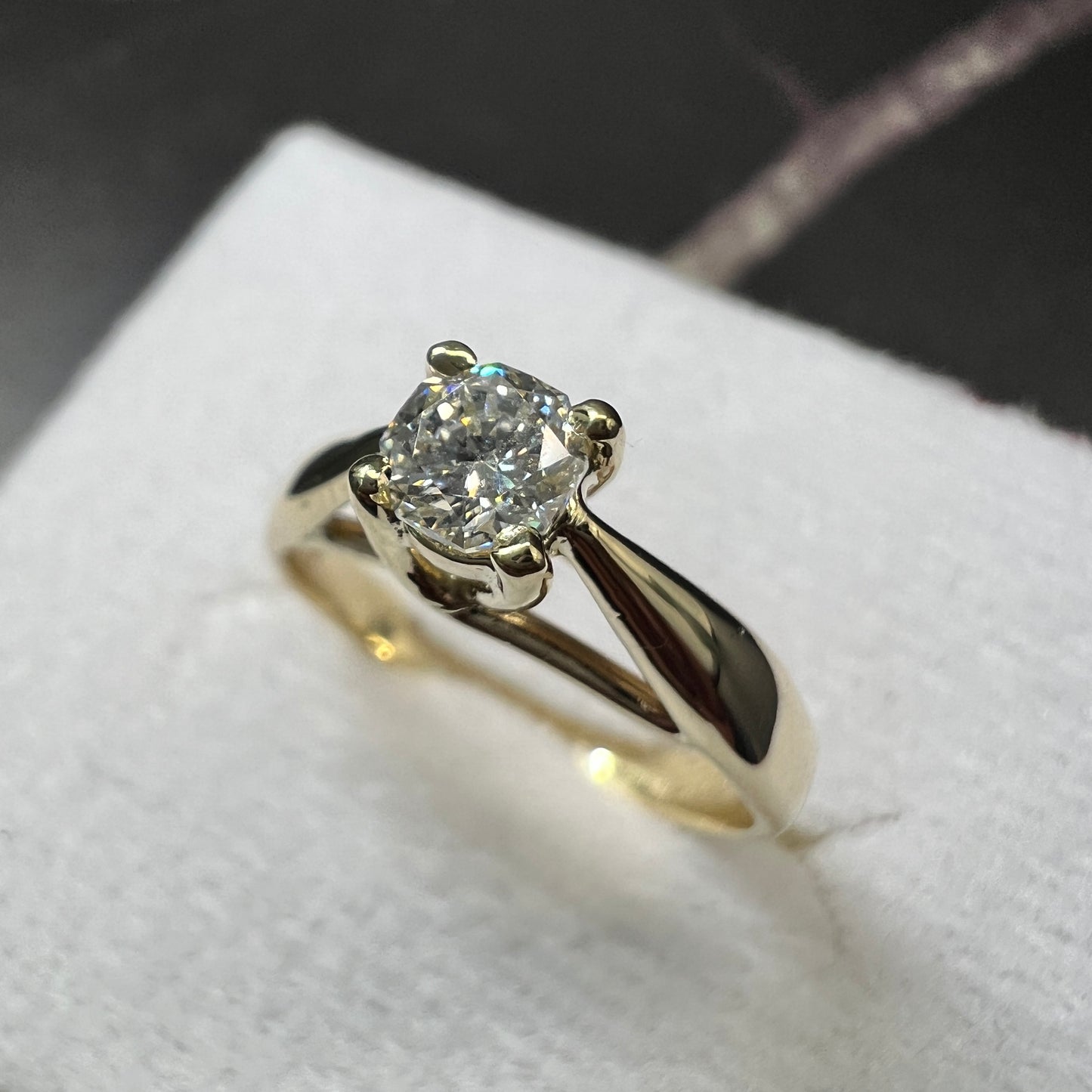 Anillo de Compromiso Diamante Natural Octillion Certificado GIA 0.31ct