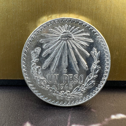 Moneda 1 peso 1945