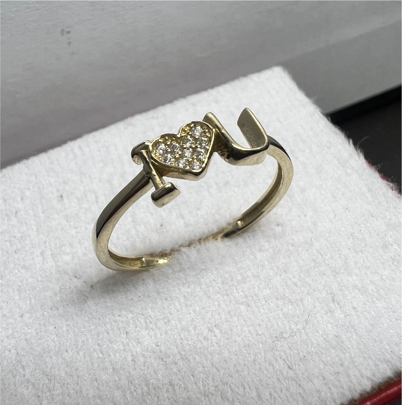 Anillo Love de Oro Sólido 10kt