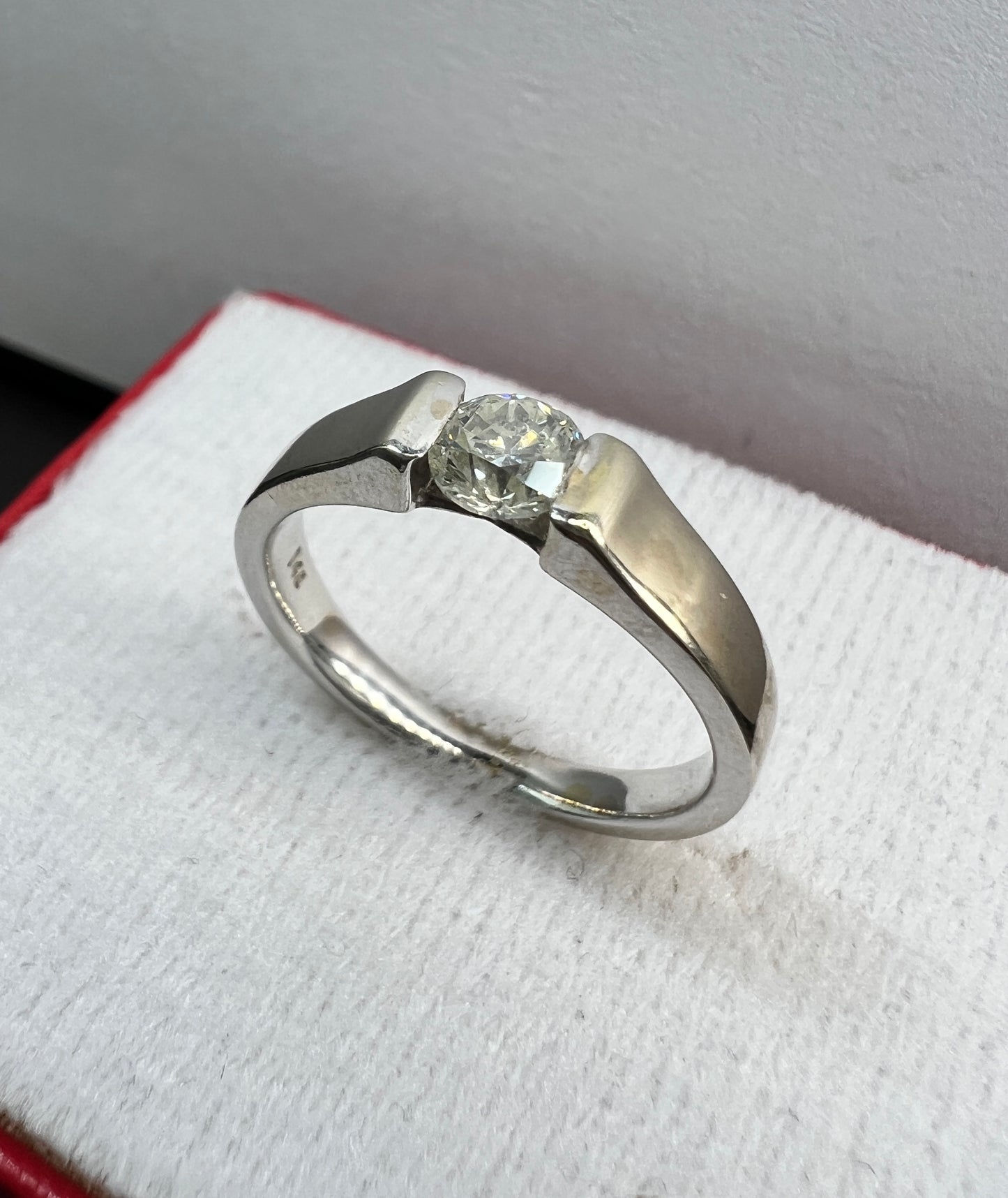 Anillo de Compromiso Oro Blanco con Diamante Natural 0.35ct