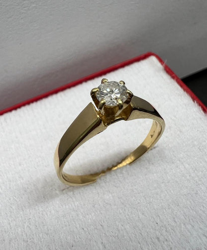 Anillo de Compromiso Oro Amarillo con Diamante Natural 0.20ct