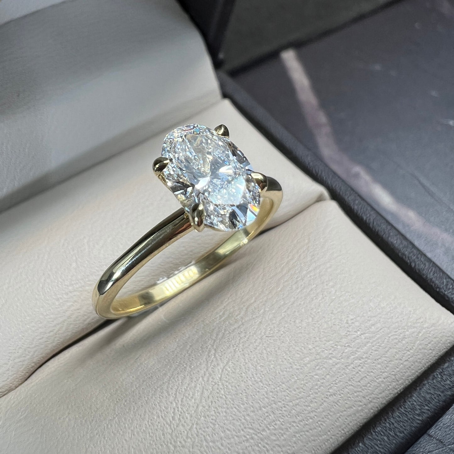 Anillo de Compromiso Oro Amarillo 14k con Diamante de Laboratorio Certificado IGI 1.00ct