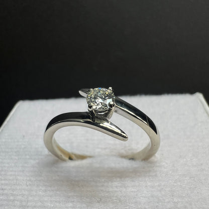 Anillo de Compromiso Oro Blanco con Diamante Natural 0.22ct