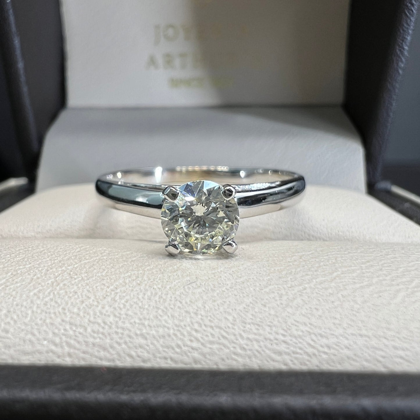 Anillo de Compromiso Oro Blanco 14k con Diamante Natural 0.49ct