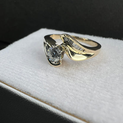 Anillo de Compromiso Oro Amarillo con Diamantes Naturales 0.60ct