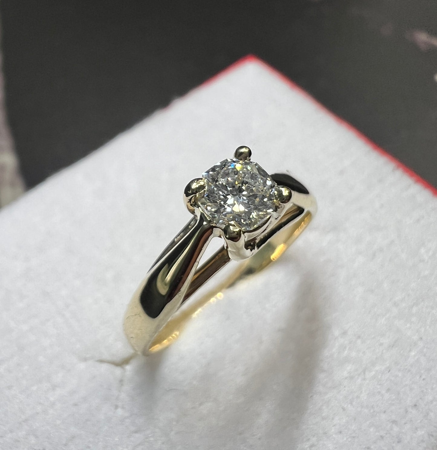 Anillo de Compromiso Diamante Natural Octillion Certificado GIA 0.31ct