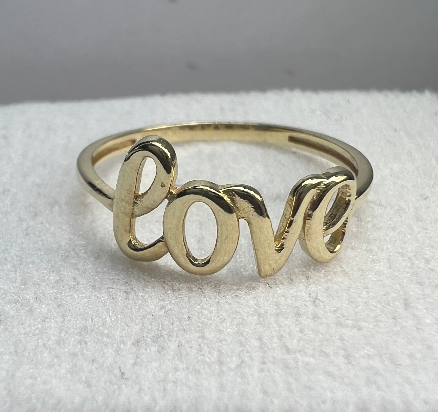 Anillo Love de Oro Sólido 10kt