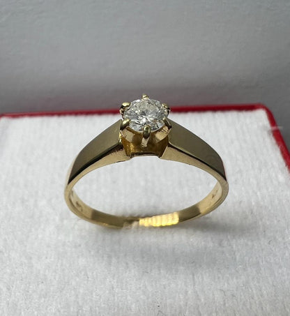 Anillo de Compromiso Oro Amarillo con Diamante Natural 0.20ct