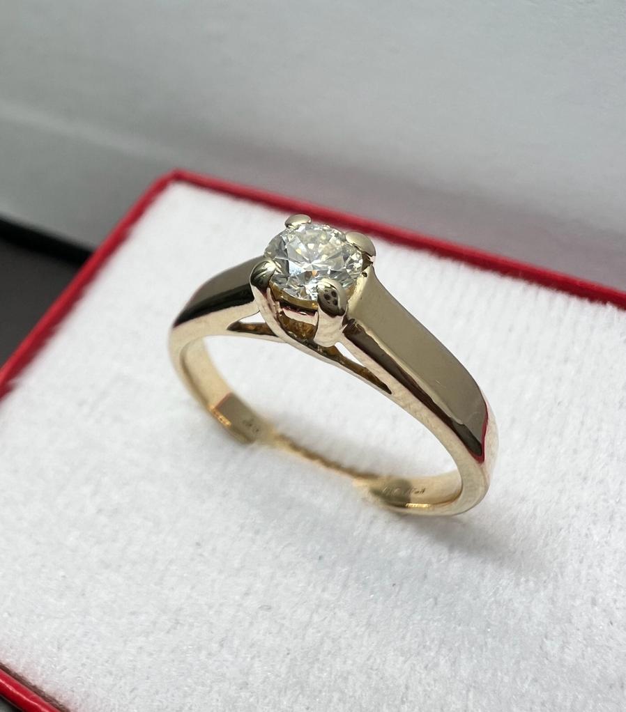 Anillo de Compromiso Oro Amarillo con Diamante Natural 0.35ct