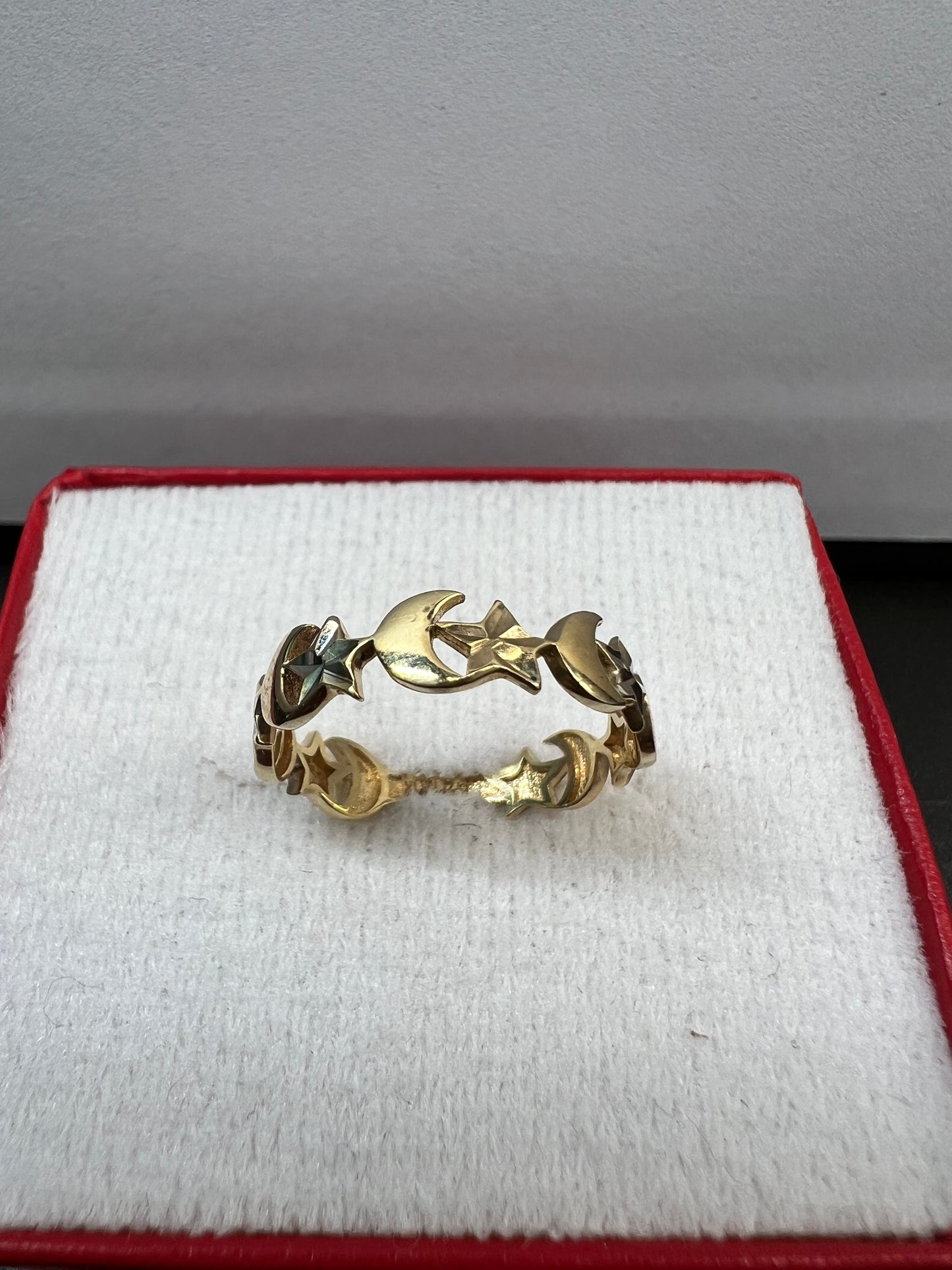 Anillo Lunea y Estrella Oro Sólido 10kt.