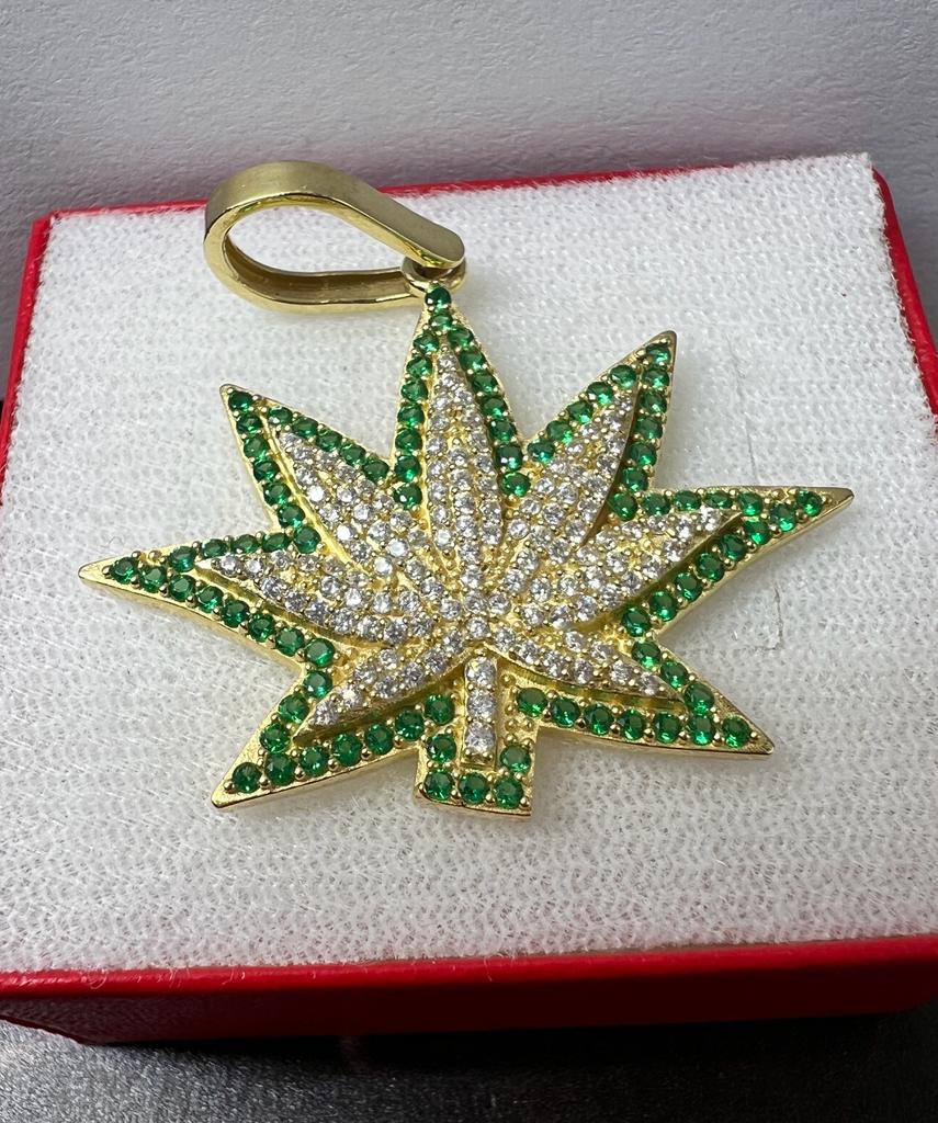 Dije Cannabis Oro Sólido 10kt con Zirconia