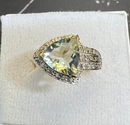 Anillo Oro con Aguamarina y Diamantes Naturales 0.64ct