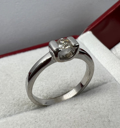 Anillo de Compromiso Oro Blanco con Diamante Natural 0.25ct