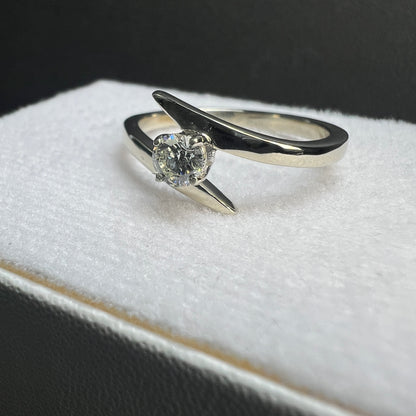 Anillo de Compromiso Oro Blanco con Diamante Natural 0.22ct