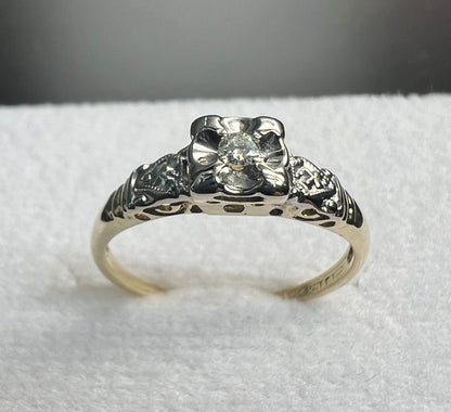 Anillo de Compromiso Oro Amarillo con Diamante Natural 0.05ct