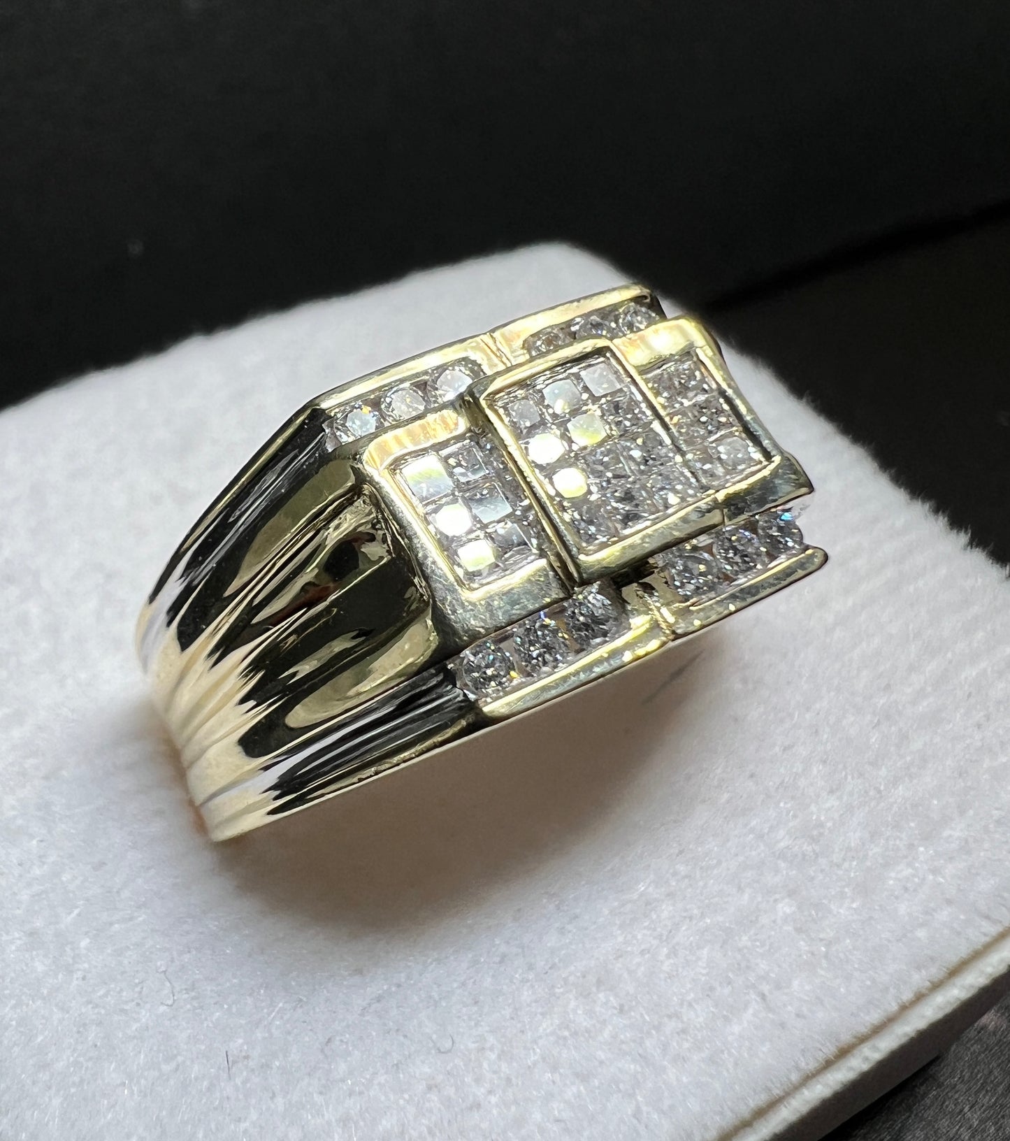 Anillo Oro con Diamantes Naturales 0.72ct