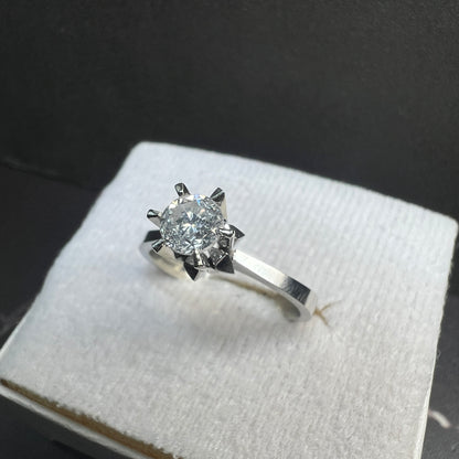 Anillo de Compromiso Oro Blanco con Diamante Natural 0.52ct