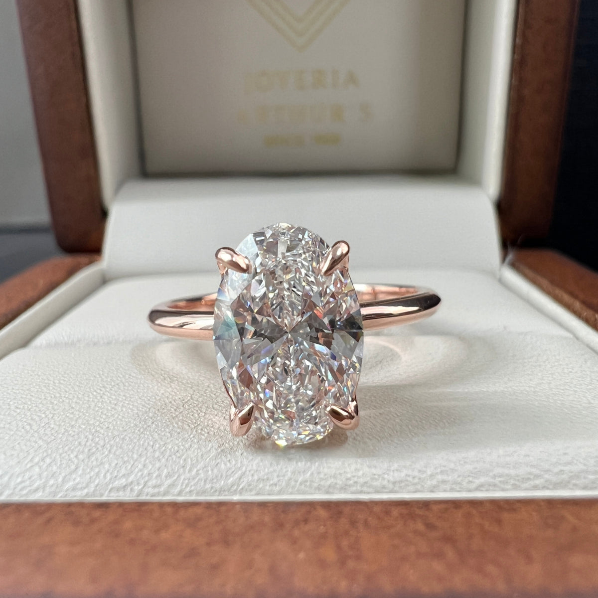 Anillo de Compromiso Oro Rosa 14k Diamante de Laboratorio Oval 2.00ct Certificado IGI