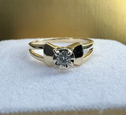 Anillo de Compromiso Oro Amarillo con Diamante Natural 0.15ct