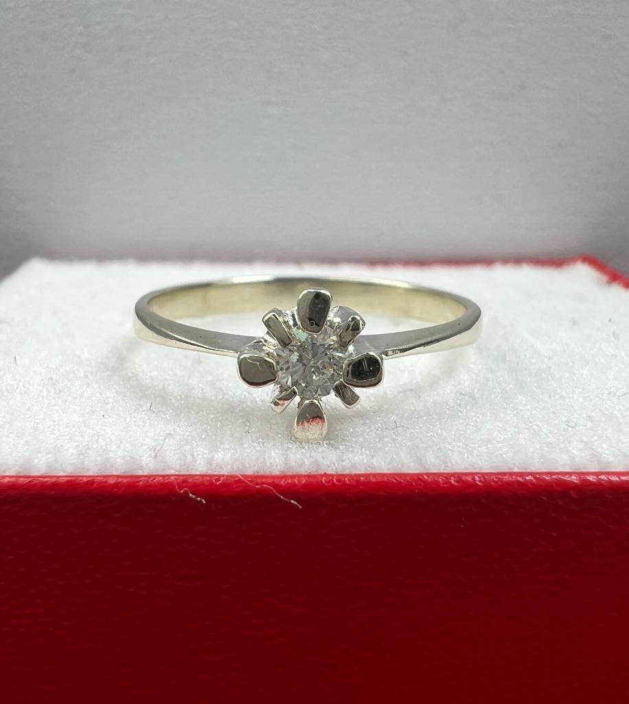 Anillo de Compromiso Oro Blanco con Diamante Natural 0.10ct