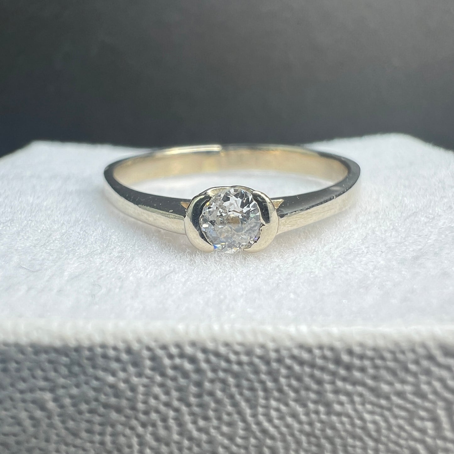 Anillo de Compromiso Oro Blanco y Diamante Natural 0.15ct